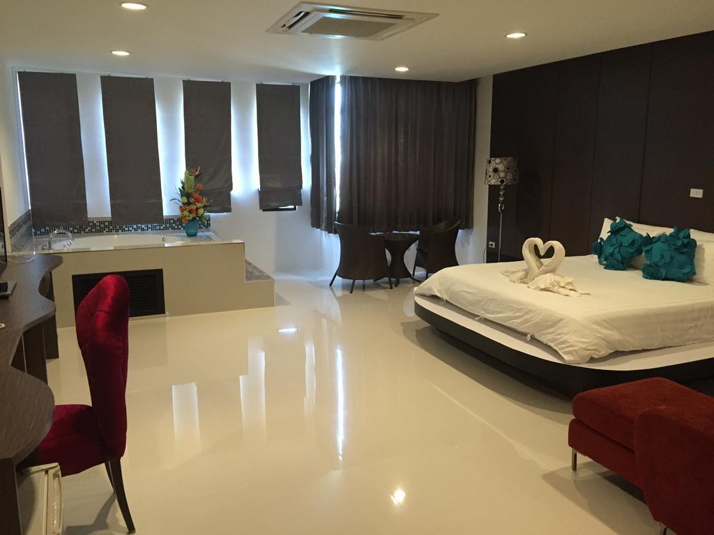 The Rich Hotel Ubonratchathani Ubon Ratchathani Zimmer foto
